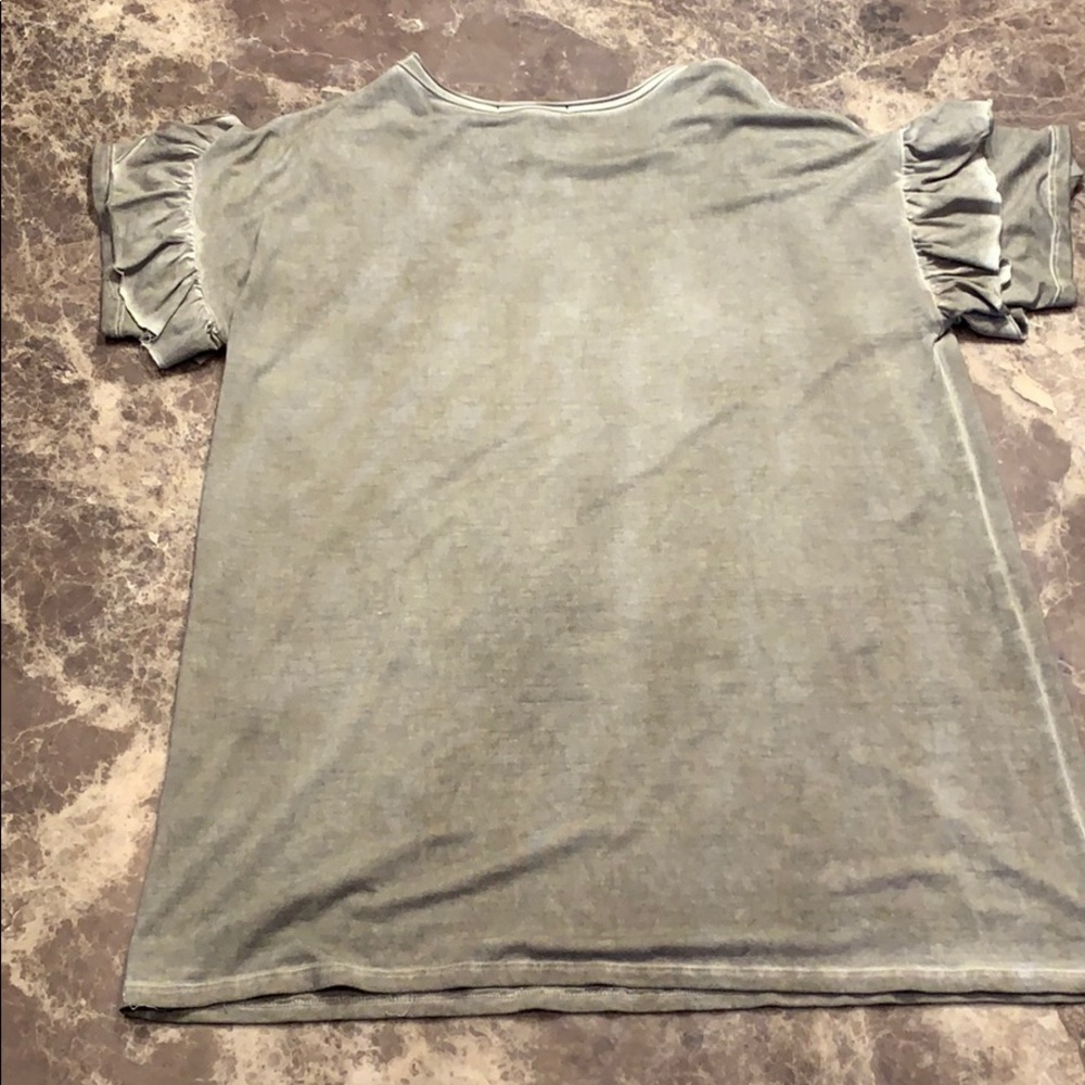 Downeast Ruffled sleeve tee - Picture 3 of 3